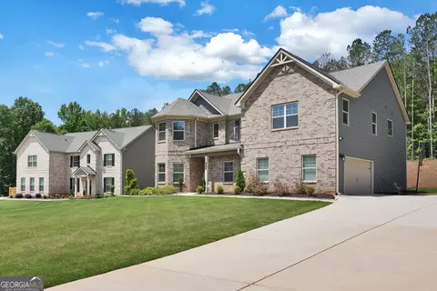 Exterior - 416 Traditions Ln, Hampton, GA 30228 photo 4 of 11