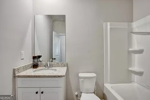 Bath - 416 Traditions Ln, Hampton, GA 30228 photo 1 of 4