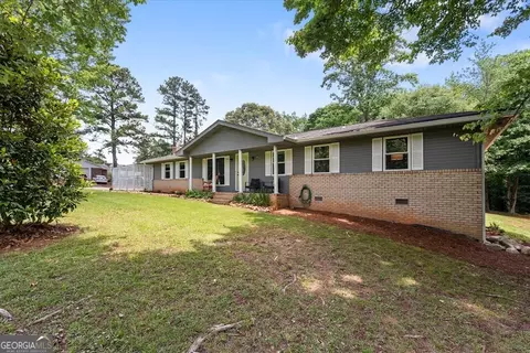 1371 Pleasant Ridge Rd, Carrollton, GA 30117
