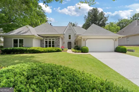 1810 Broadwell Oaks Dr, Alpharetta, GA 30004