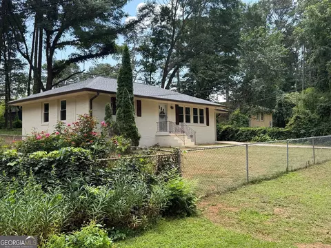 567 Boyds Dr SE, Marietta, GA 30067