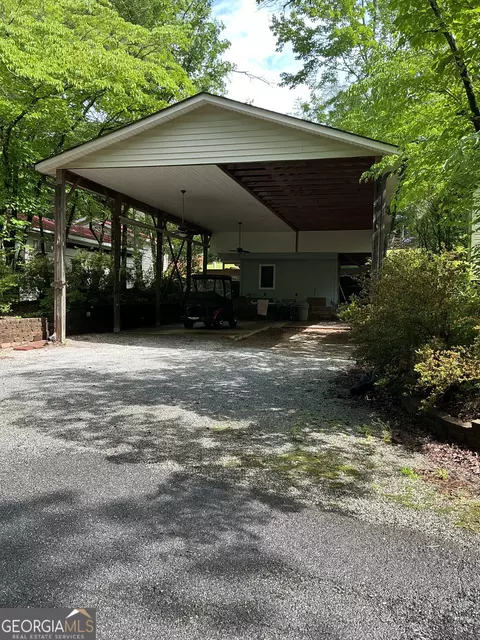 40 Canyon Pass, Cleveland, GA 30528