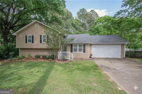 558 Peeples Valley Rd NE, Cartersville, GA 30121