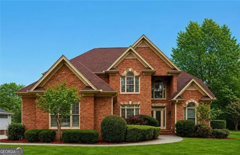 930 Old Tucker Rd, Stone Mountain, GA 30087