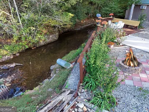 13 Choestoe Valley Cir, Blairsville, GA 30512