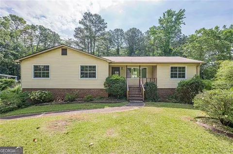 255 Sabrina Ct, Woodstock, GA 30188