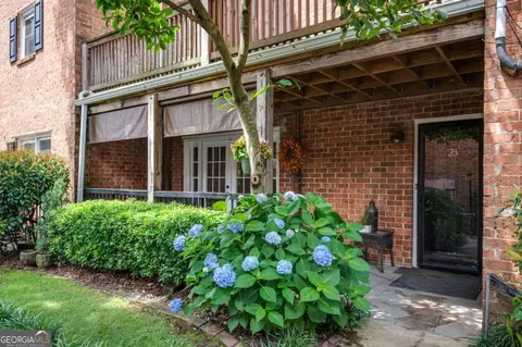 6520 Roswell Rd #23, Atlanta, GA 30328
