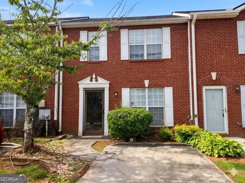 5737 Strathmoor Manor Cir, Lithonia, GA 30058