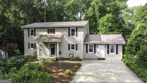 9 Acorn Trl, Bremen, GA 30110