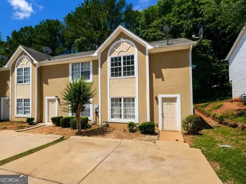 3054 Fields Dr, Lithonia, GA 30038