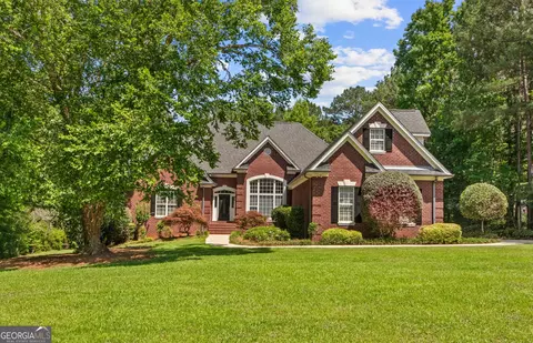 210 Stanley Ct, Mcdonough, GA 30252