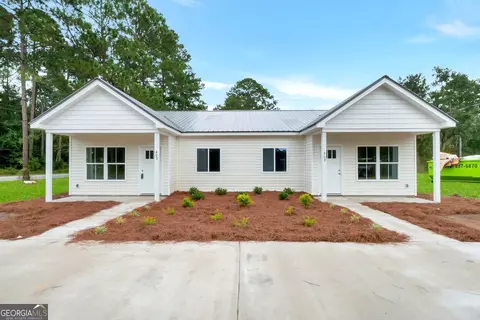 728 Talmadge Rd, Allenhurst, GA 31301