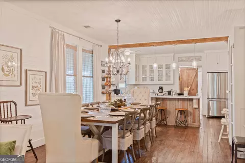 Dining - 282 Gardner Rd, Baxley, GA 31513 photo 1 of 4