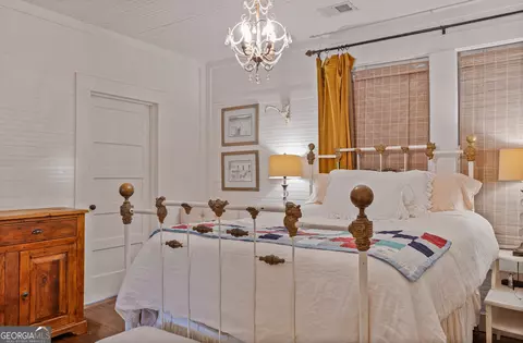 Bedroom - 282 Gardner Rd, Baxley, GA 31513 photo 2 of 7