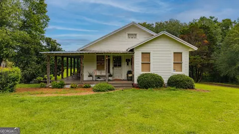 Exterior - 282 Gardner Rd, Baxley, GA 31513 photo 2 of 12