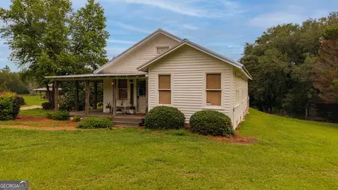 Exterior - 282 Gardner Rd, Baxley, GA 31513 photo 3 of 12