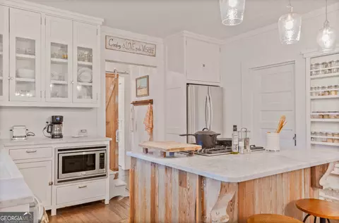 Kitchen - 282 Gardner Rd, Baxley, GA 31513 photo 1 of 6