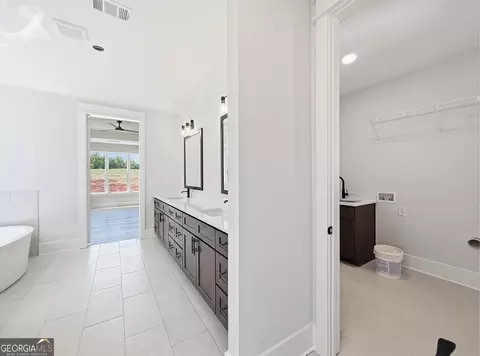 Entry Way - 141 Palisade Dr, Rydal, GA 30171 photo 12 of 12