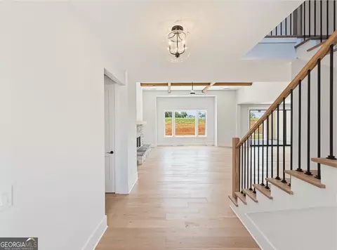 Entry Way - 141 Palisade Dr, Rydal, GA 30171 photo 3 of 12
