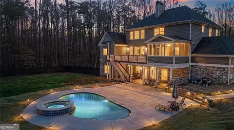 205 Timber Wolf Trl, Cumming, GA 30028