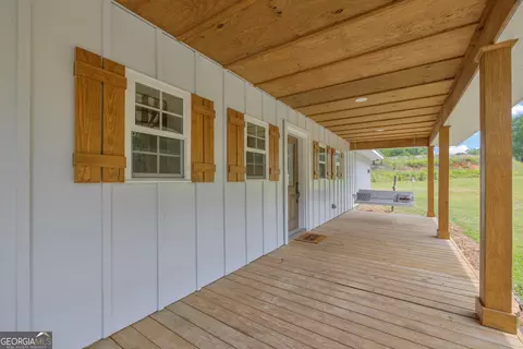 Exterior - 3030 Smith Mcgee Rd, Iva, SC 29655 photo 3 of 17