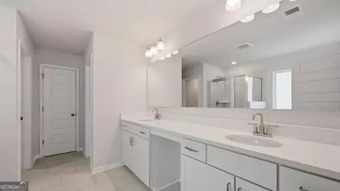 Entry Way - 498 Beachview Rd, Hampton, GA 30228 photo 8 of 10