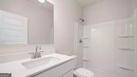 Bath - 498 Beachview Rd, Hampton, GA 30228 photo 1 of 5