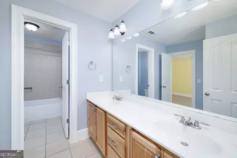 Bath - 4201 Donington Way, Hampton, GA 30228 photo 3 of 3