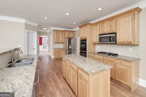 Kitchen - 4201 Donington Way, Hampton, GA 30228 photo 3 of 4