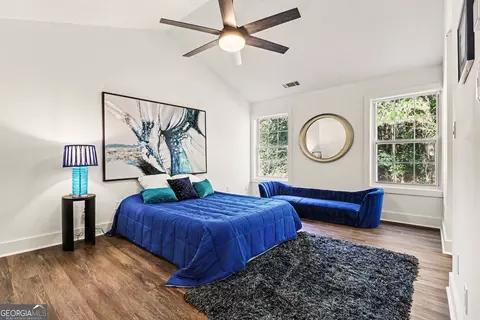 Bedroom - 5259 Leecroft Dr, Buford, GA 30518 photo 3 of 4