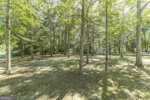 Exterior - 819 Old Macon Rd, Dublin, GA 31021 photo 5 of 8