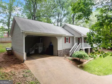 4002 Sundown Dr, Gainesville, GA 30506 photo 4