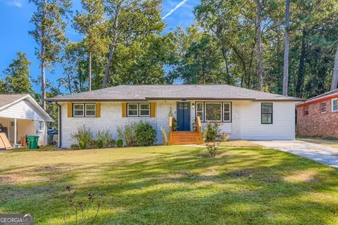1084 Longshore Dr, Decatur, GA 30032