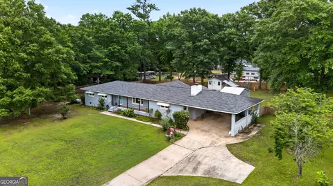 130 Forest Ln, Woodbury, GA 30293