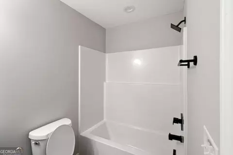 Bath - 159 Brad St, Royston, GA 30662 photo 3 of 8