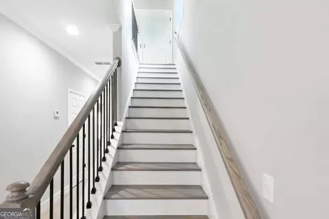 Entry Way - 159 Brad St, Royston, GA 30662 photo 2 of 2