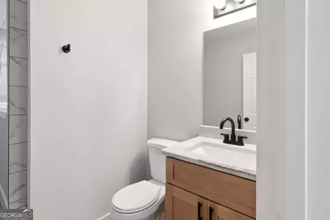 Bath - 159 Brad St, Royston, GA 30662 photo 8 of 8