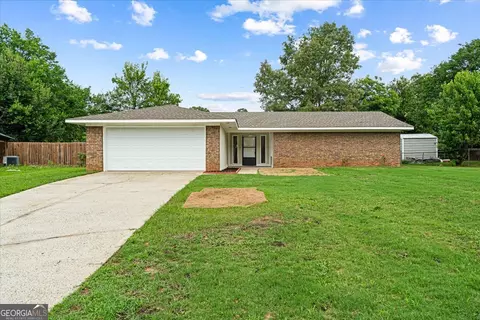 109 Montiego Ct, Centerville, GA 31028