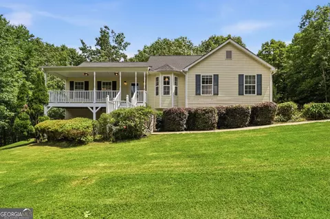 611 Rocky Hollow Rd SW, Cave Spring, GA 30124