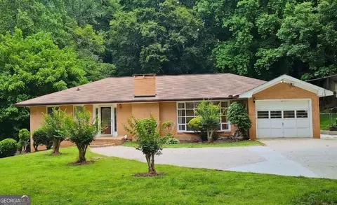 257 Chalmers Dr NW, Atlanta, GA 30318