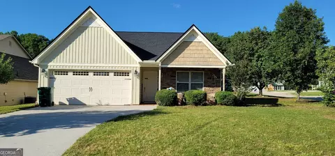 561 Highland Pointe Dr, Alto, GA 30510