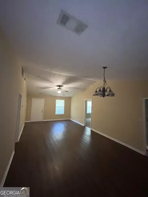 Living - 225 Wagon Wheel Dr, Rex, GA 30273 photo 3 of 3