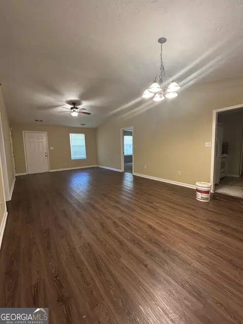 Living - 225 Wagon Wheel Dr, Rex, GA 30273 photo 2 of 3