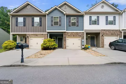 902 Creel Ln, Atlanta, GA 30349