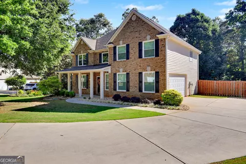 1533 Rolling Meadows Dr, Mcdonough, GA 30253