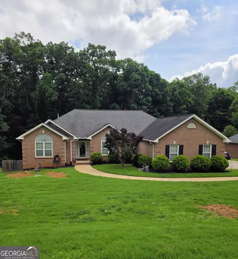 196 Ashley Dr, Mcdonough, GA 30252