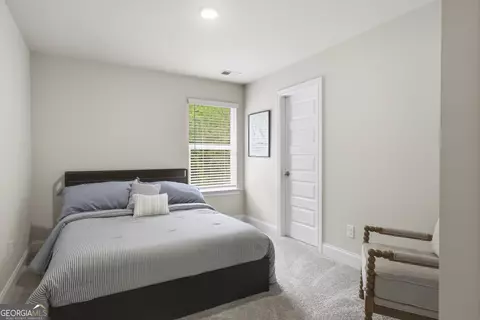 Bedroom - 2232 Fox Creek Dr, Haddock, GA 31033 photo 3 of 8