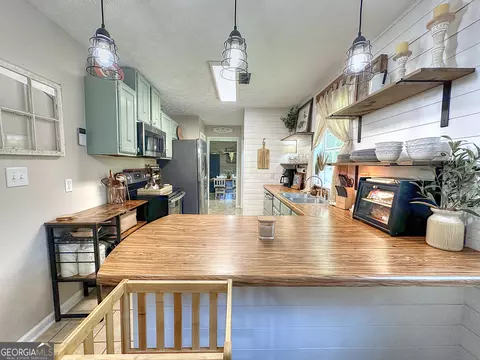 Kitchen - 131 Rob Roy Rd, Lagrange, GA 30240 photo 1 of 3