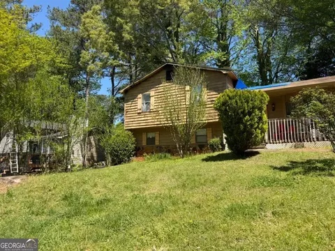773 Sheppard Cv, Stone Mountain, GA 30083