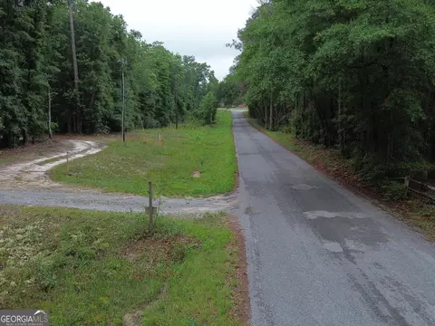 109 Daisy Ln, Guyton, GA 31312